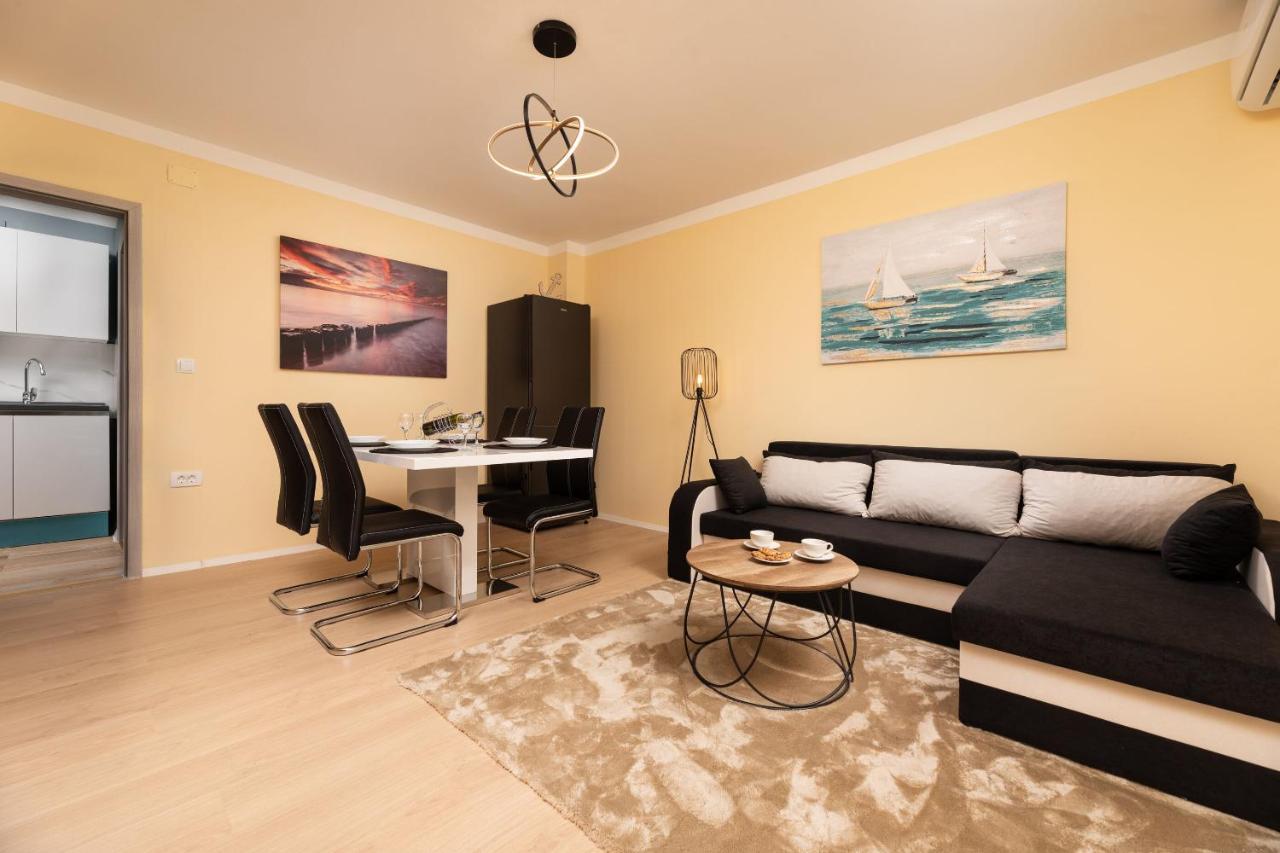Apartments Vugrin Сило Экстерьер фото